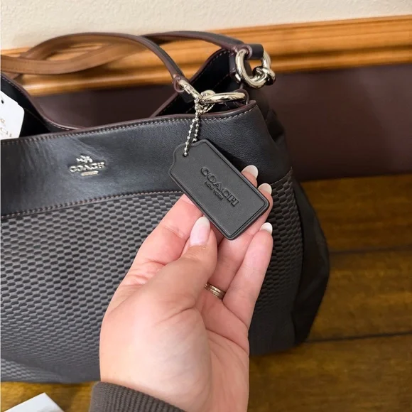 ✨NWT - Coach Legacy Jacquard Lexy Shoulder Bag✨ - Picture 8 of 14